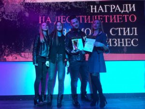 КУЛТУРА ВСЕКИ ДЕН Татяна Капричева Култура всеки ден Вокален педагог на десетилетието КУЛТУРА ВСЕКИ ДЕН Вокален педагог на десетилетието